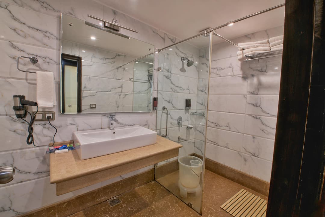 Bathroom 2